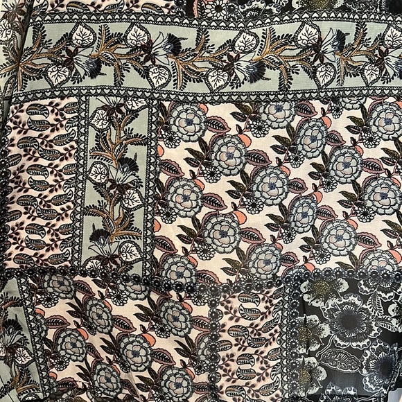 Open Front Tunic Top - Picture 5 of 5